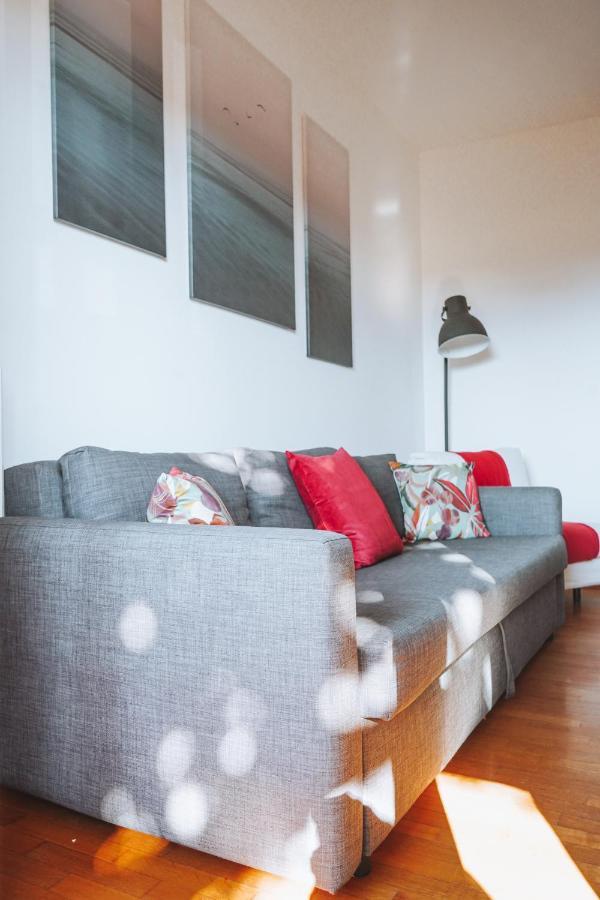 Apartamento 10 Min From The Airport-Wifi-Free Parking Samarate Exterior foto