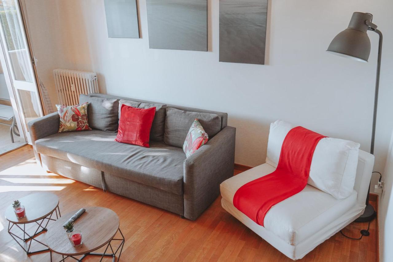Apartamento 10 Min From The Airport-Wifi-Free Parking Samarate Exterior foto